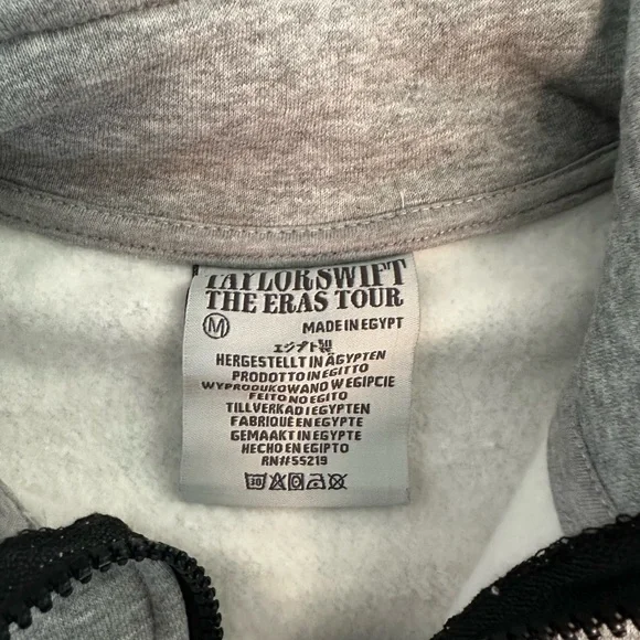 Taylor Swift Gray Graphic quarter zip official merchandise - Picture 4 of 5
